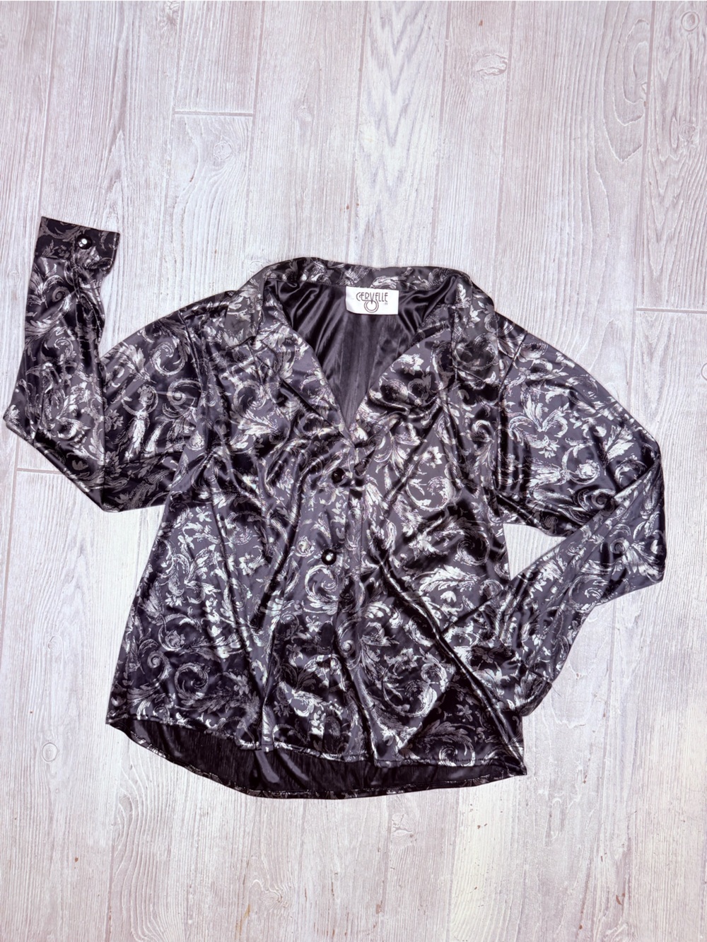 Vintage metallic cervelle long sleeve button front shirt blouse small